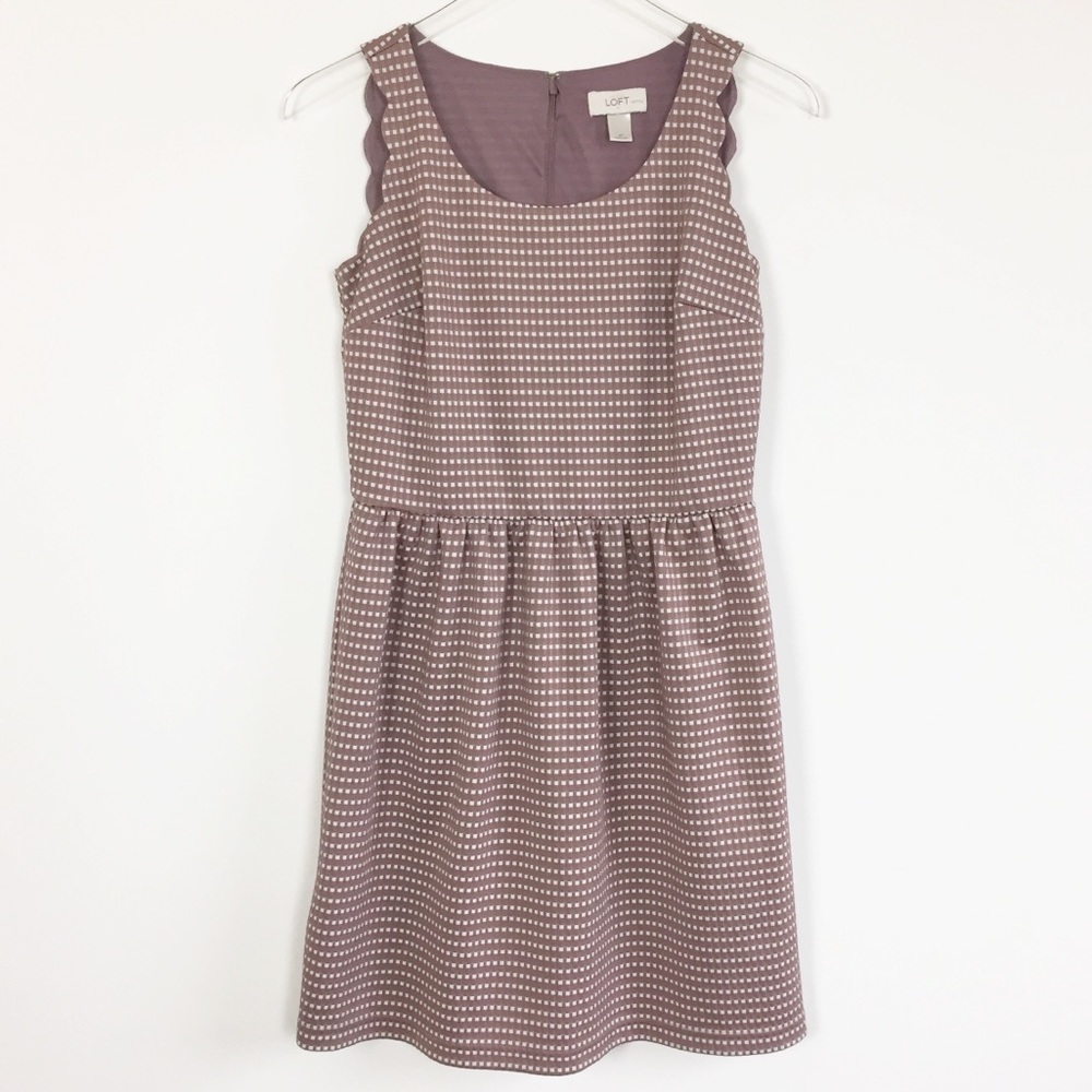 LOFT Factory scalloped textured sheath dress 4P
